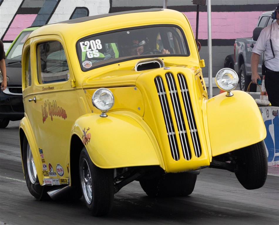 Drag racing photography by Steve Brenwald